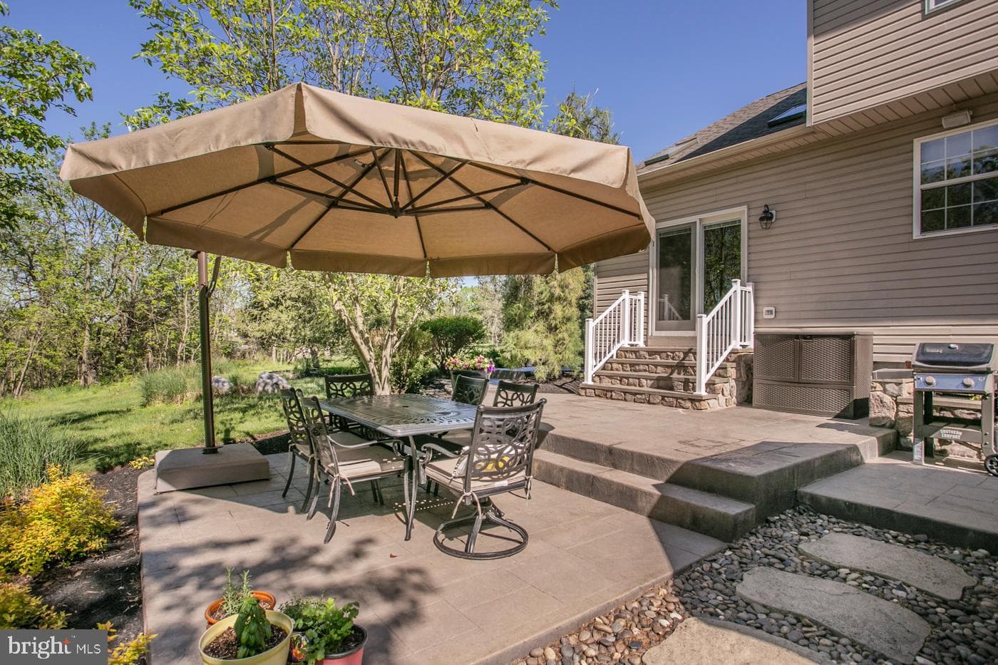 560 Landis Road photo 42