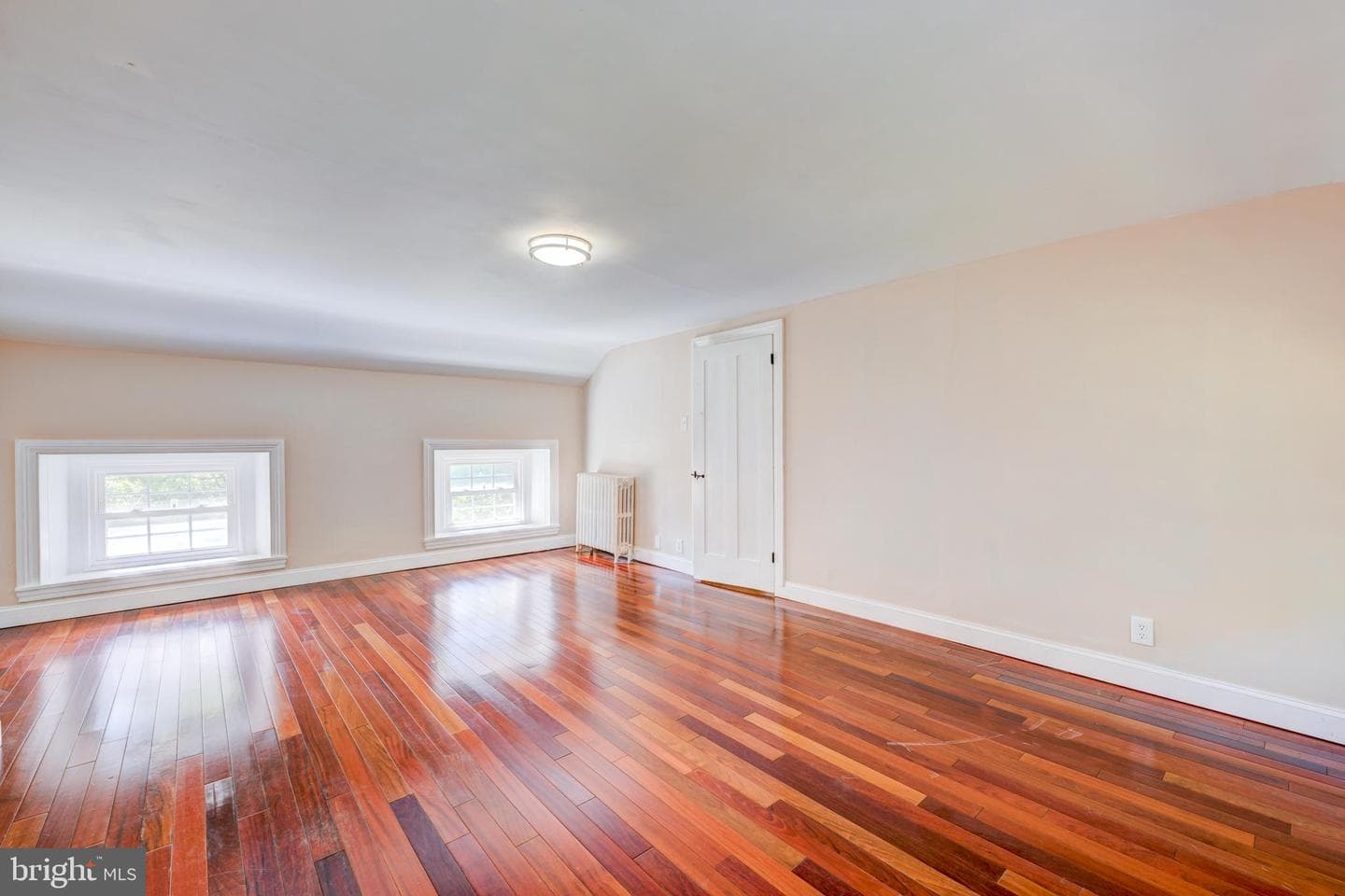 895 Summerset Place photo 66
