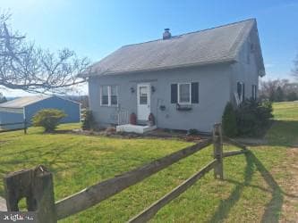 313 Layfield Road photo 1