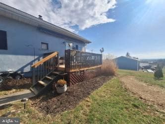 313 Layfield Road photo 4