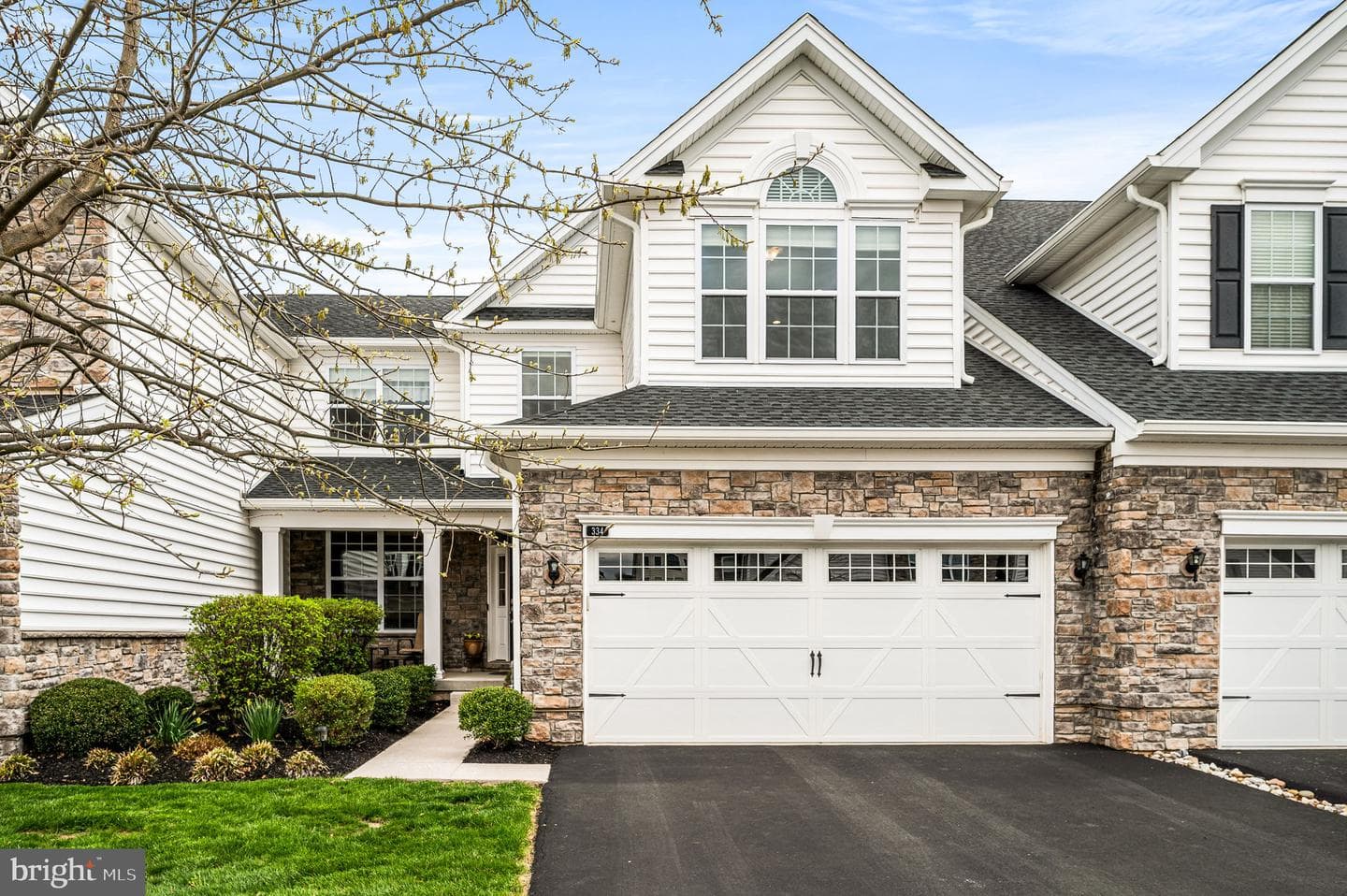 334 Wheat Sheaf Way photo 1