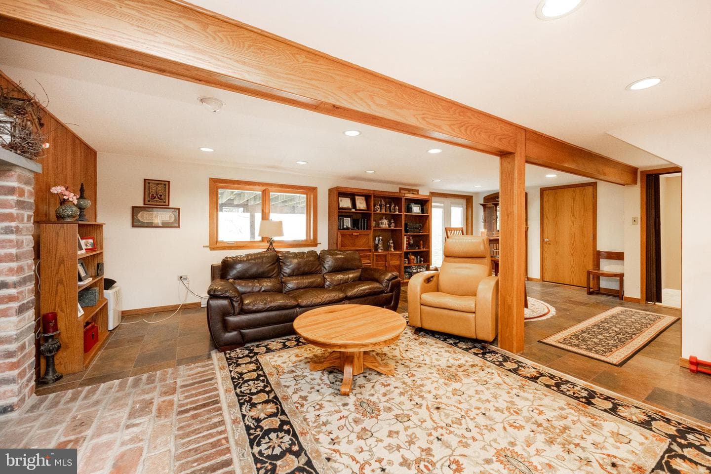 961 Crest Road photo 22