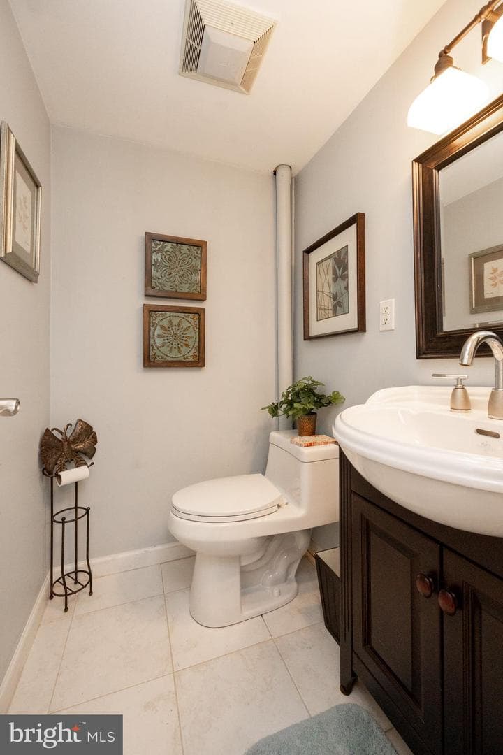 961 Crest Road photo 26