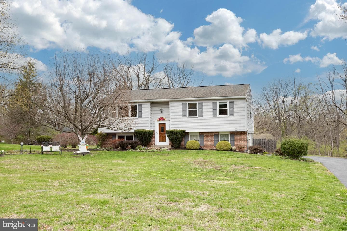 961 Crest Road photo 39