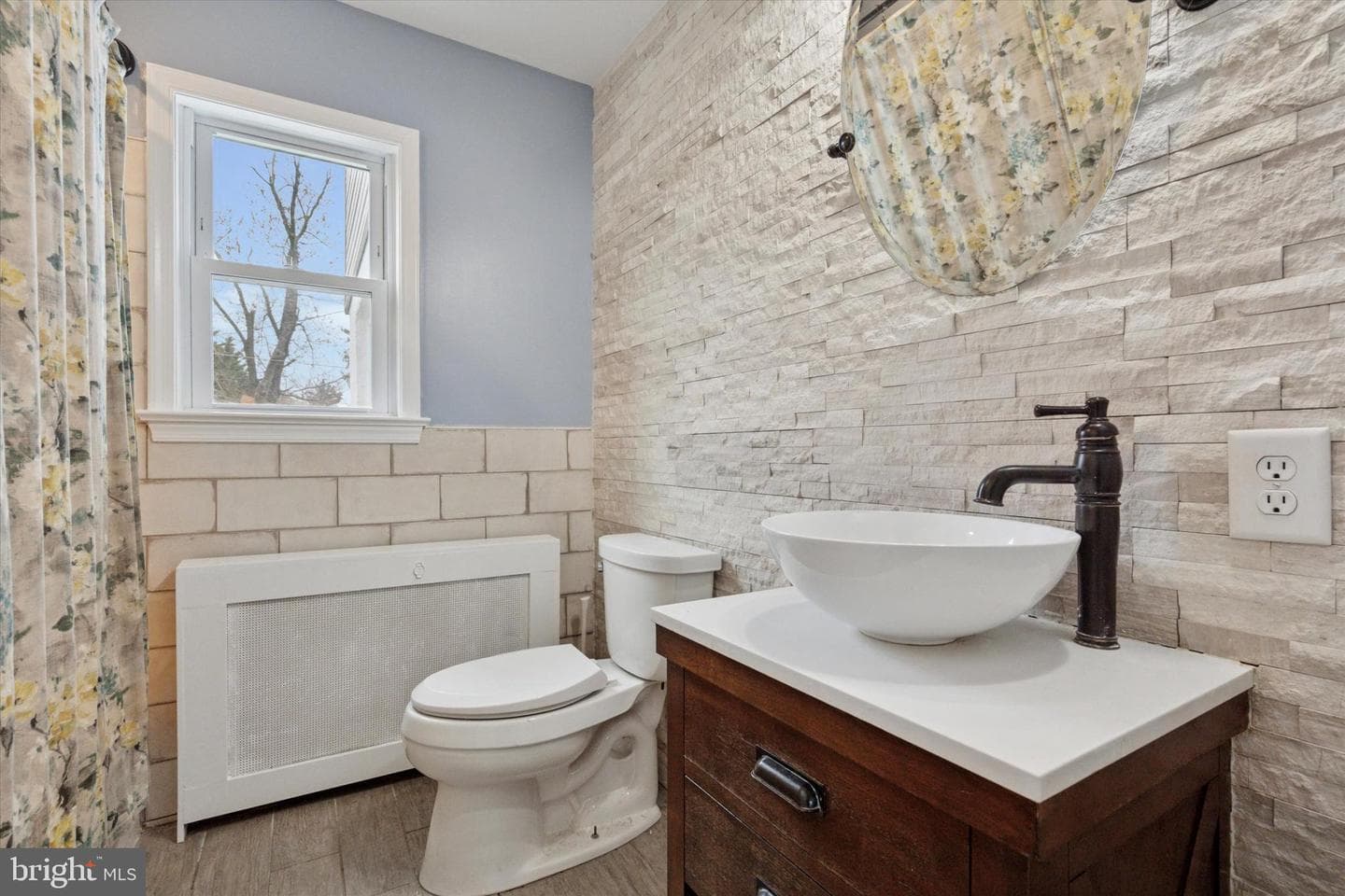 1833 Norristown photo 10