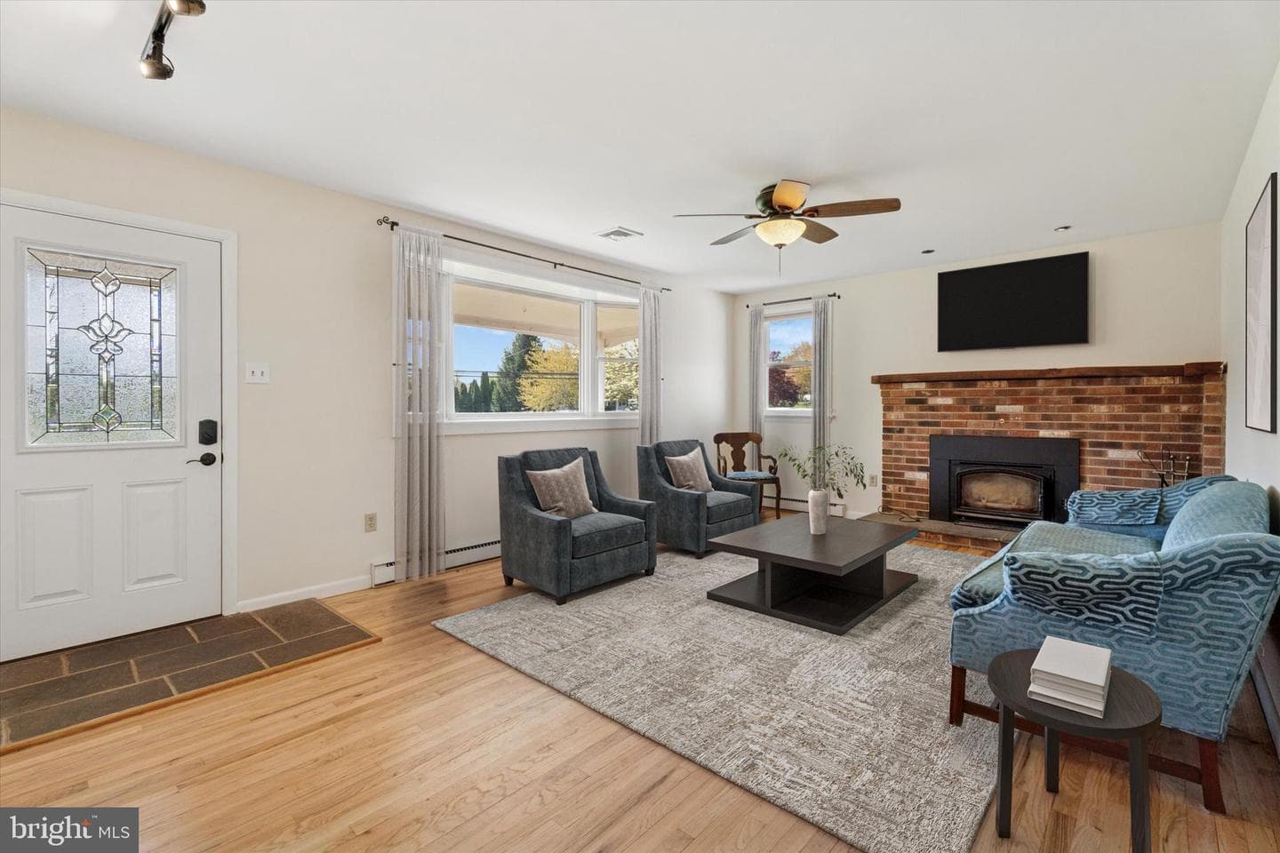 509 Vaughn Road photo 3