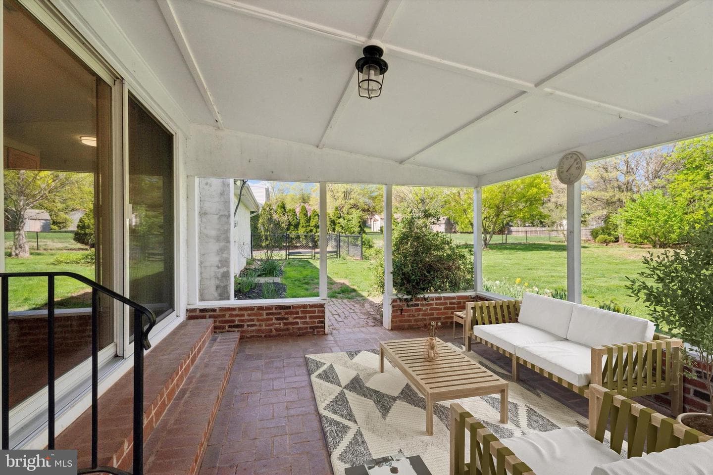 509 Vaughn Road photo 32