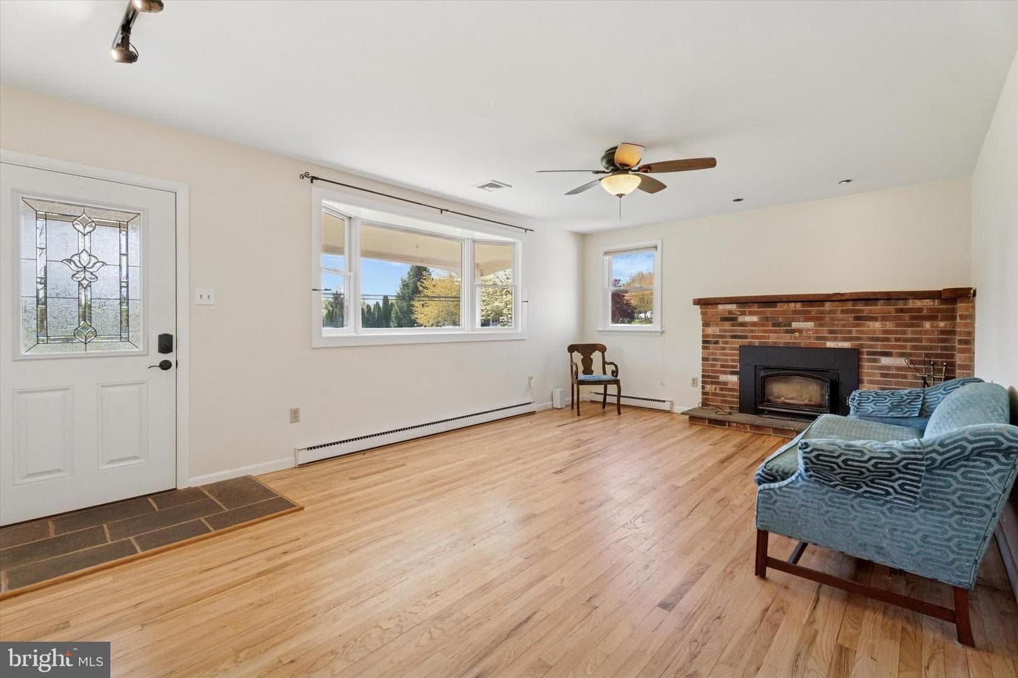 509 Vaughn Road photo 4