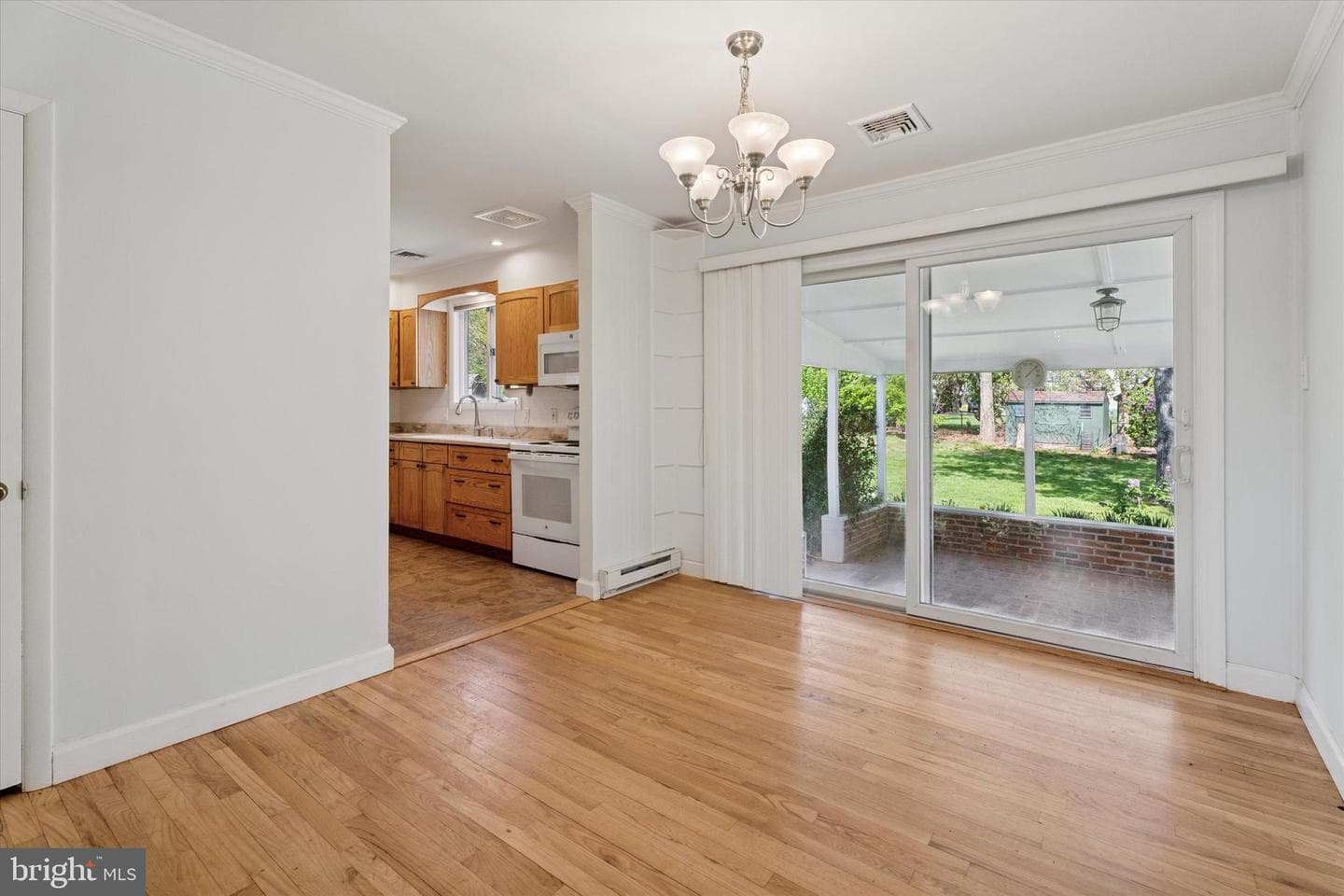 509 Vaughn Road photo 7