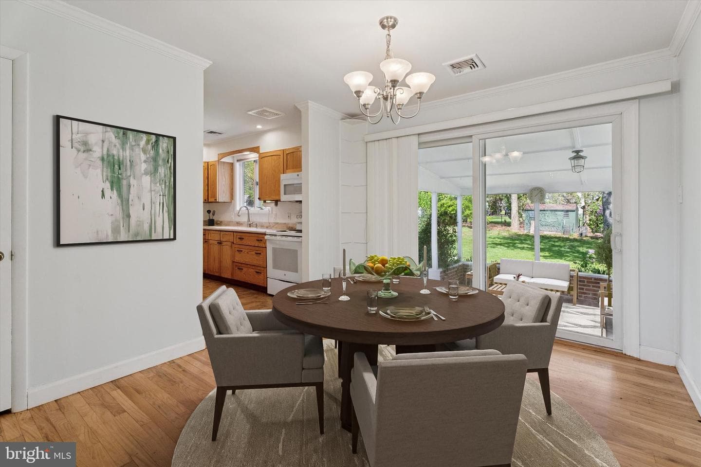 509 Vaughn Road photo 8
