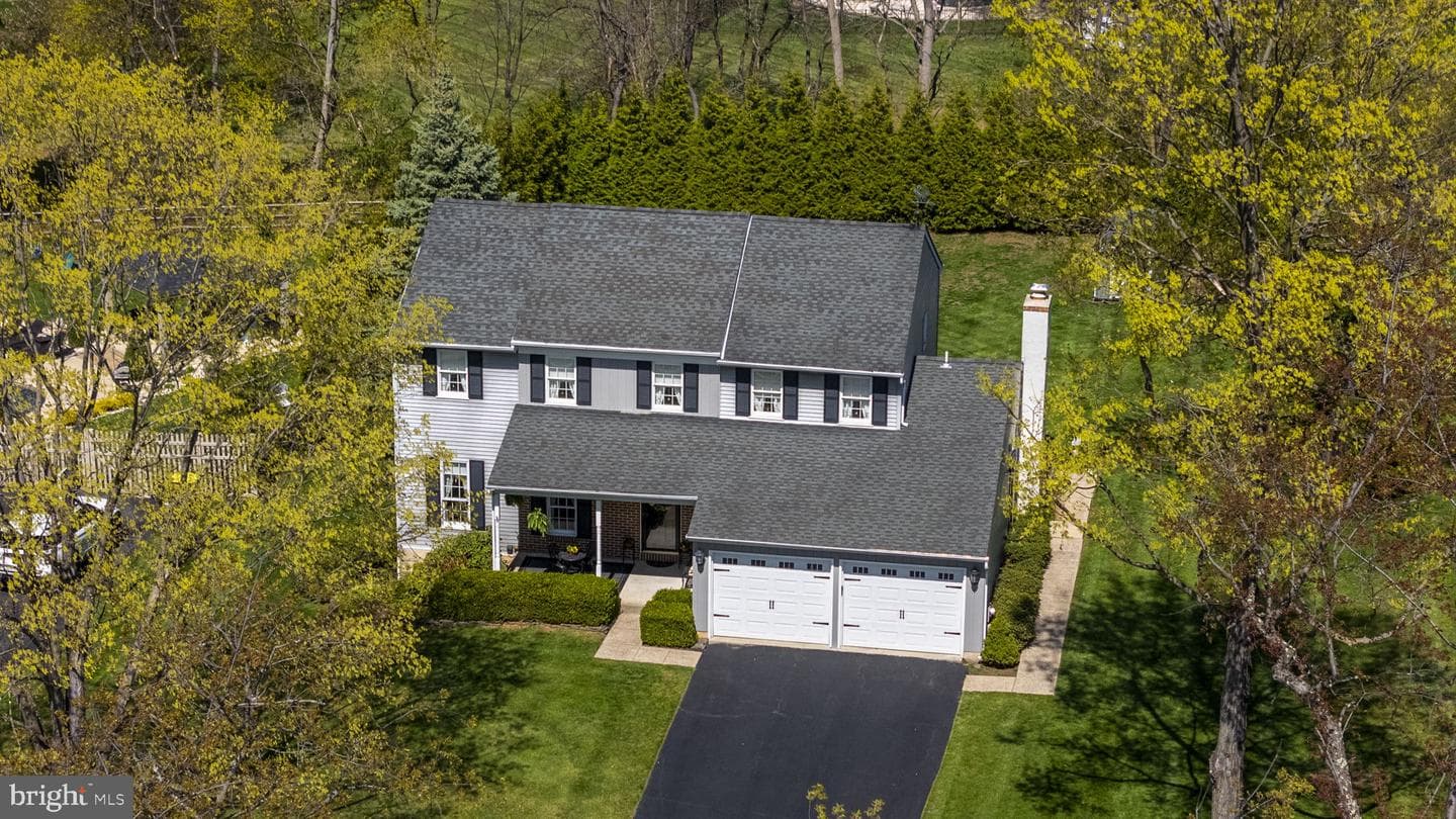 2928 Tanglewood Lane photo 2