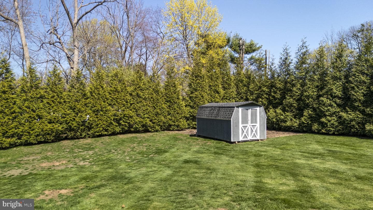 2928 Tanglewood Lane photo 23