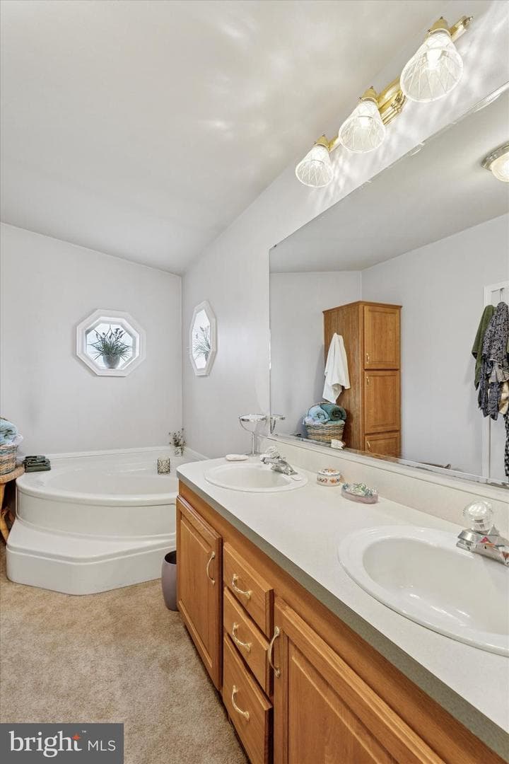 1043 Scenic View Drive photo 13