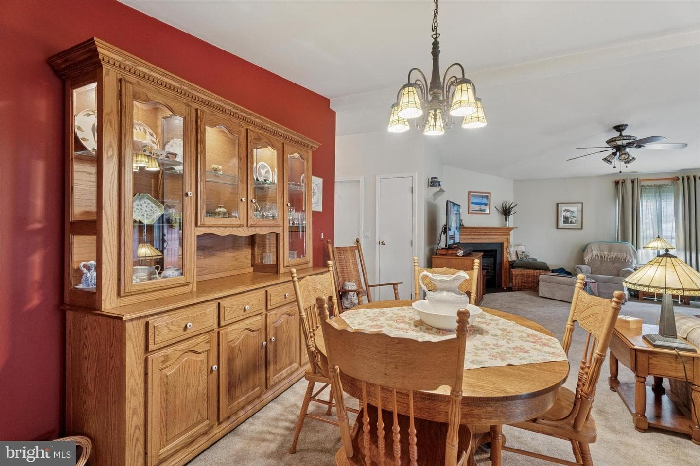1043 Scenic View Drive photo 9