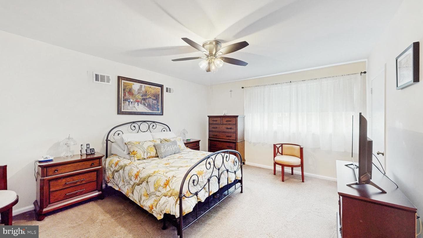 19 Laburnum Lane photo 14