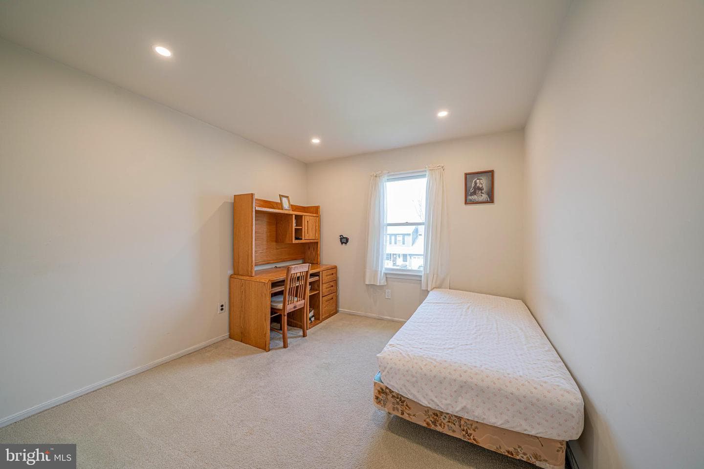 13 Oxford Circle photo 46