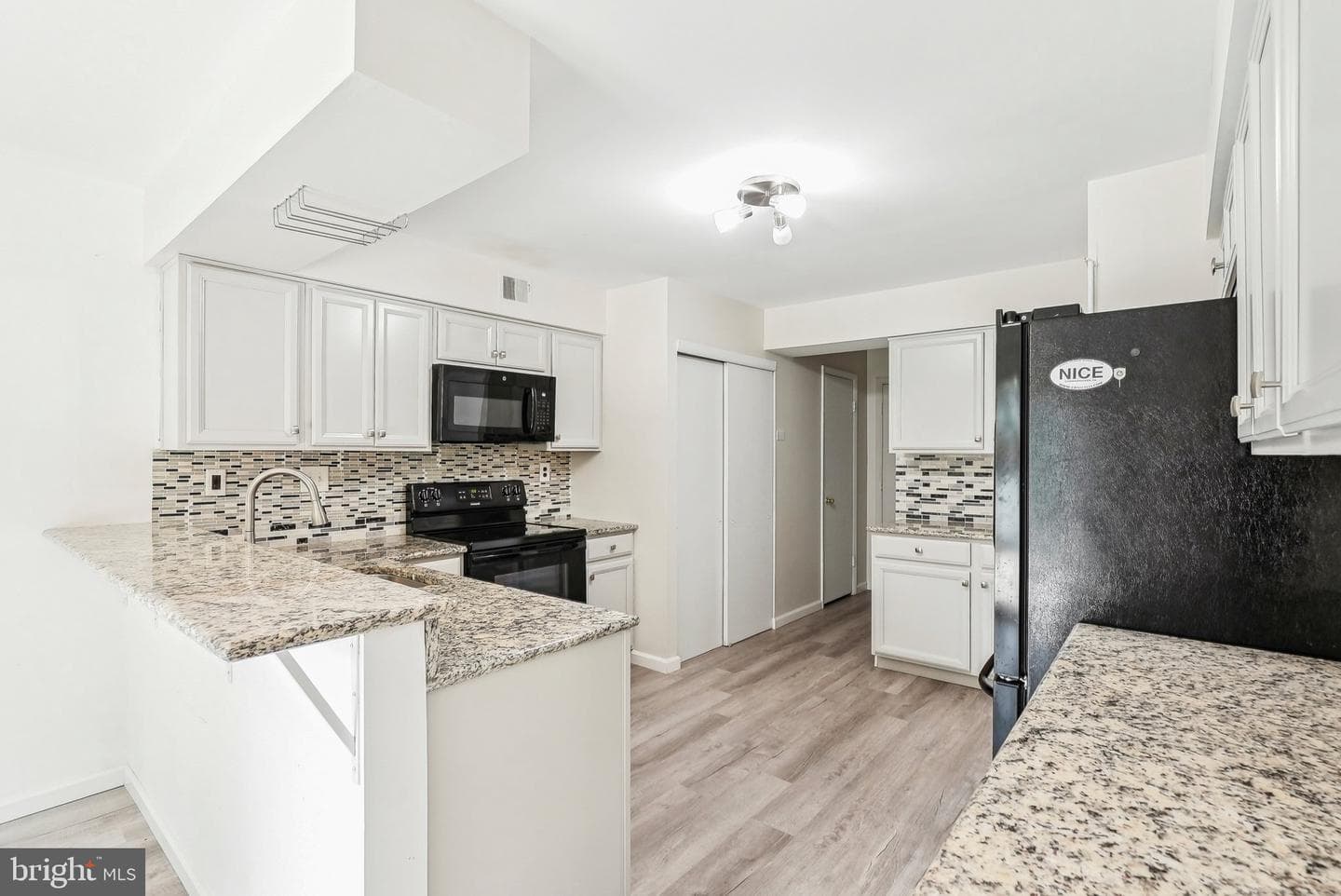 720 Springhouse Court photo 14