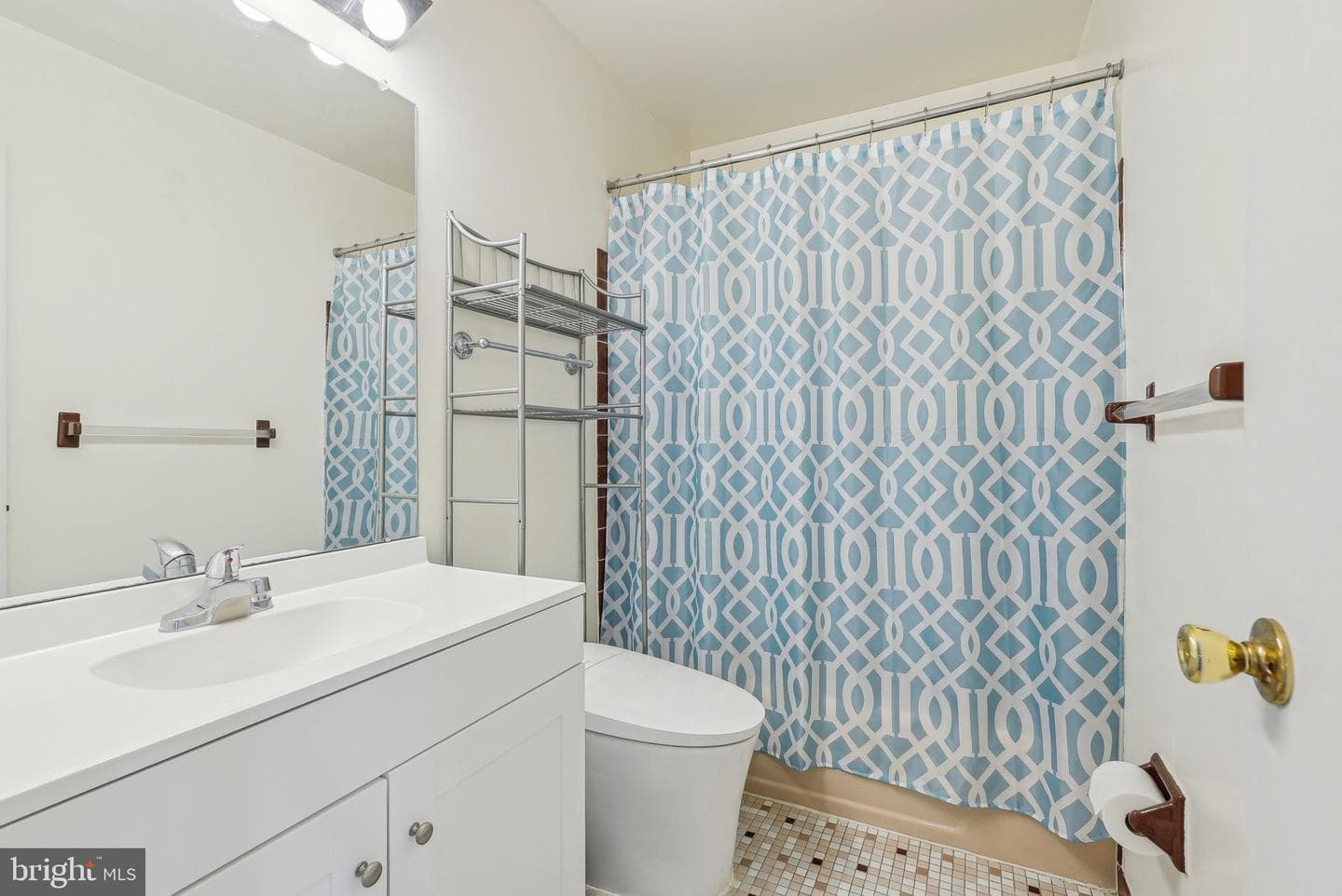 720 Springhouse Court photo 33