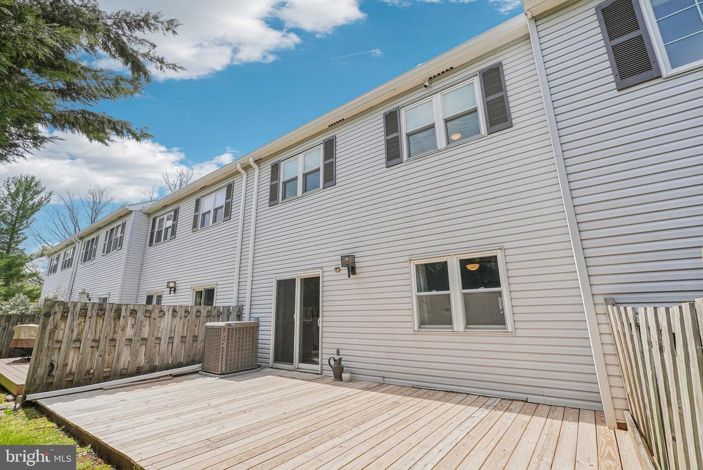720 Springhouse Court photo 37
