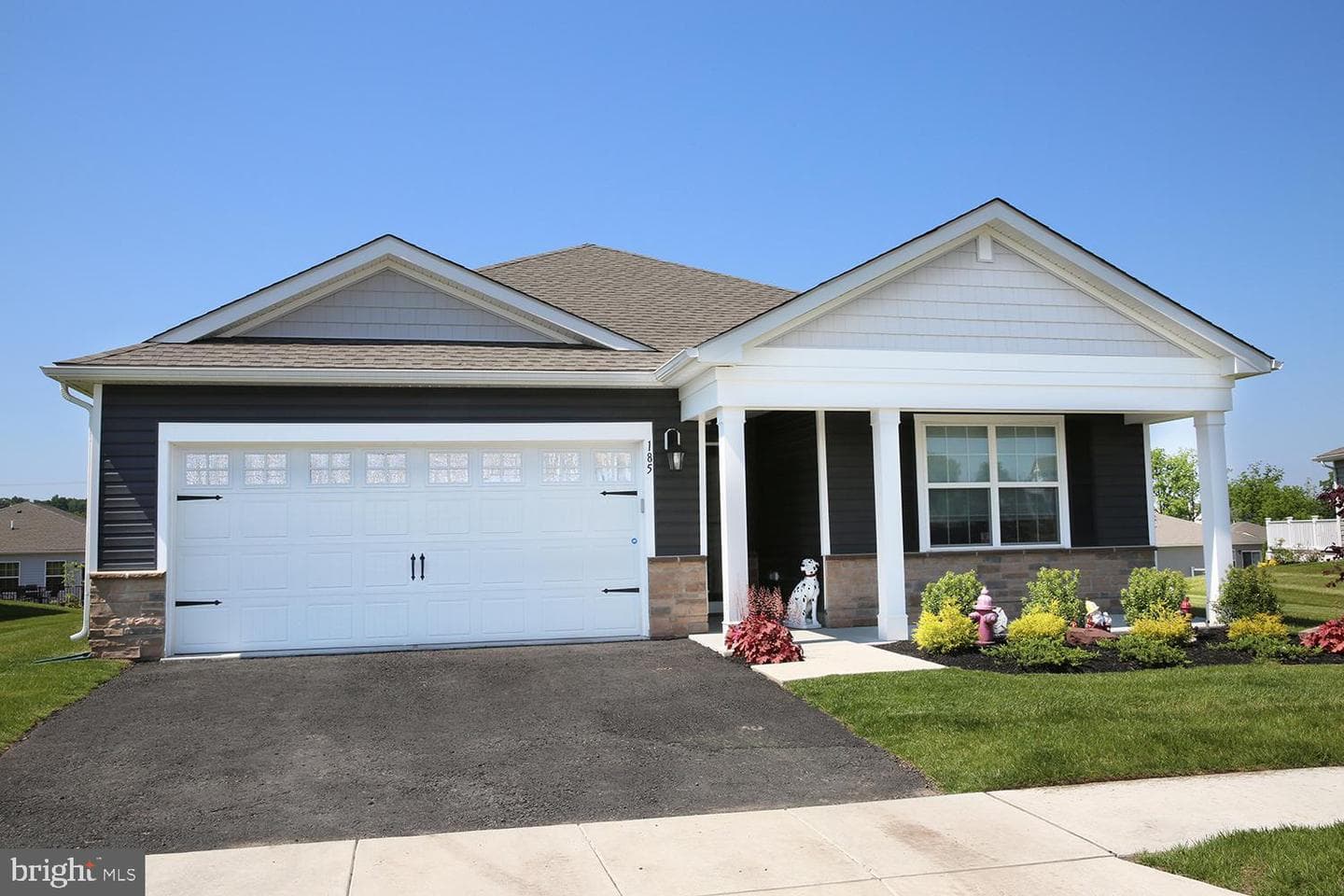 185 Petal Drive photo 2