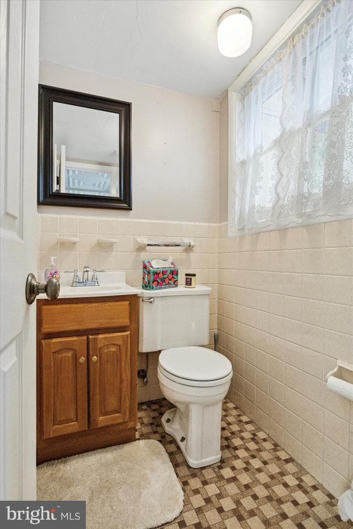 722 Oak Terrace Drive photo 14