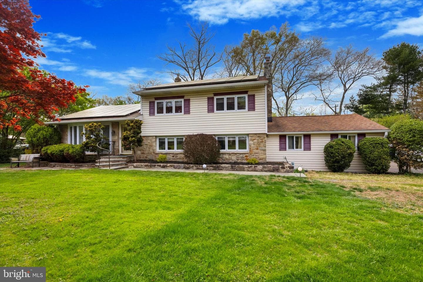 722 Oak Terrace Drive photo 2