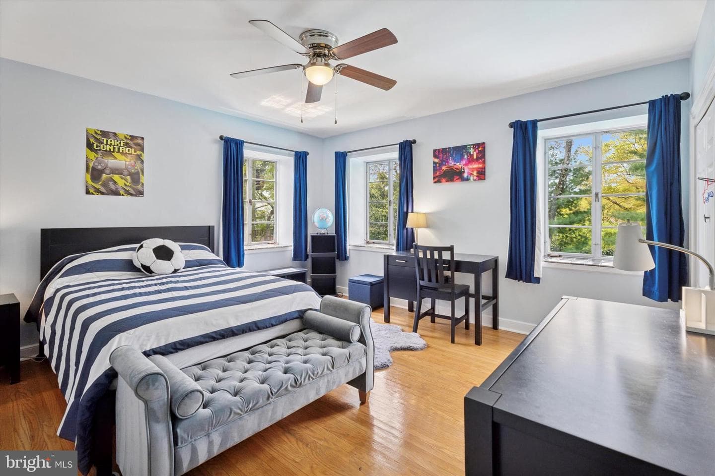 110 Raynham Road photo 41