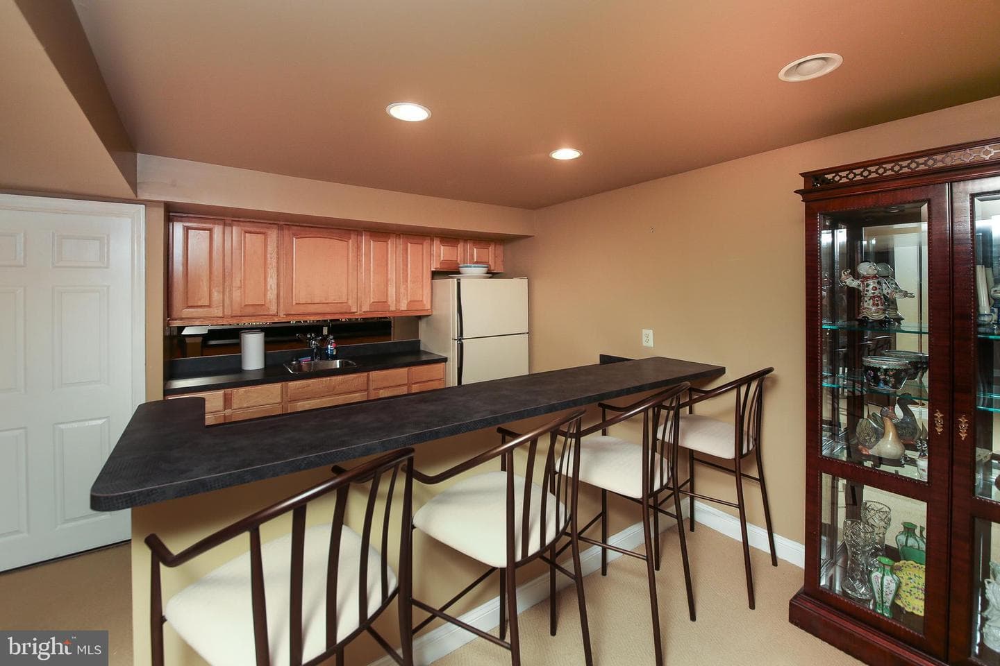 404 Tamworth Court photo 16