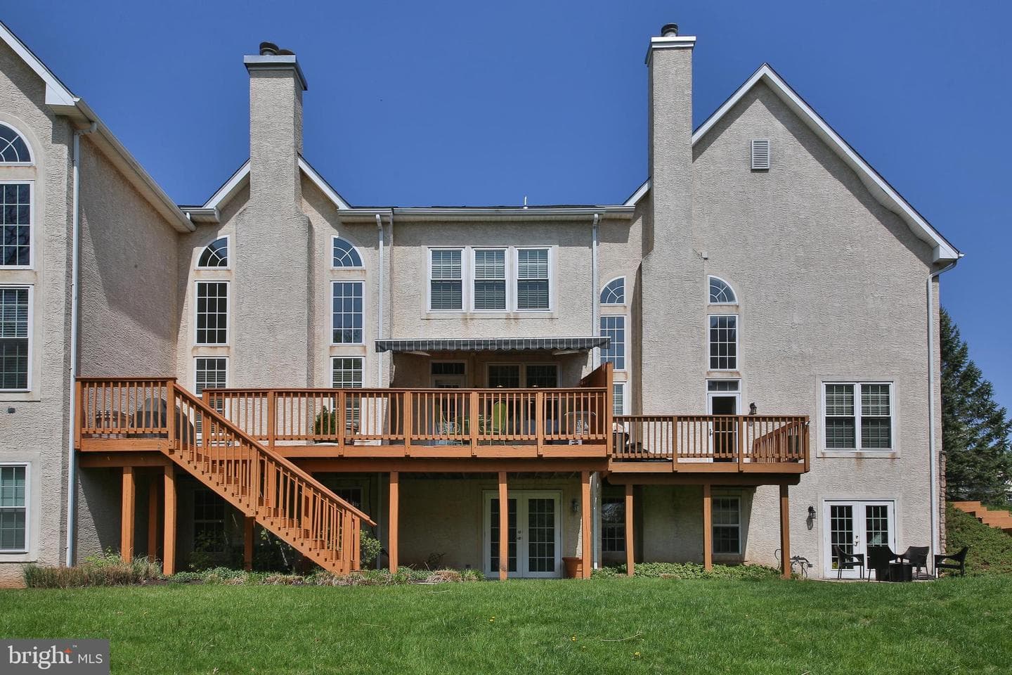 404 Tamworth Court photo 29