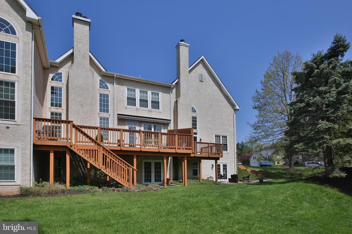 404 Tamworth Court photo 30