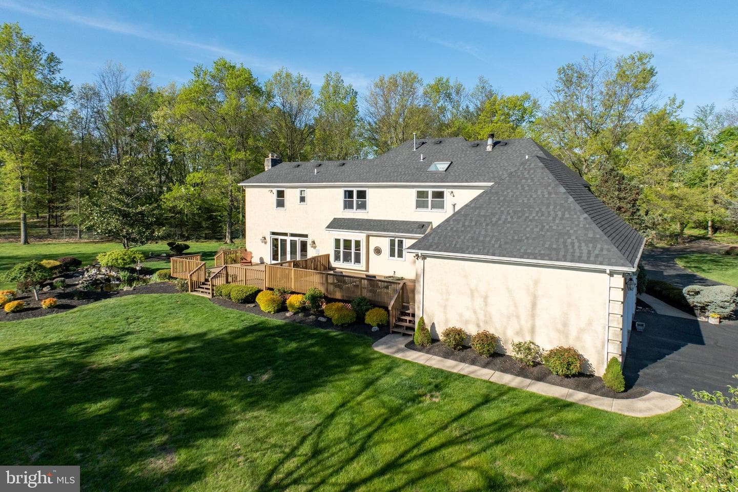 540 Highland Road photo 52
