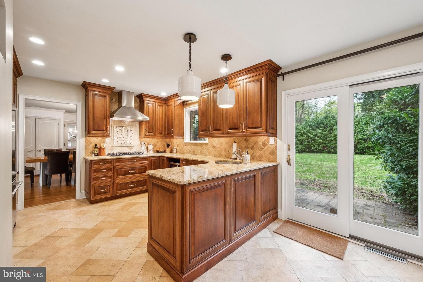 833 Dale Road photo 10