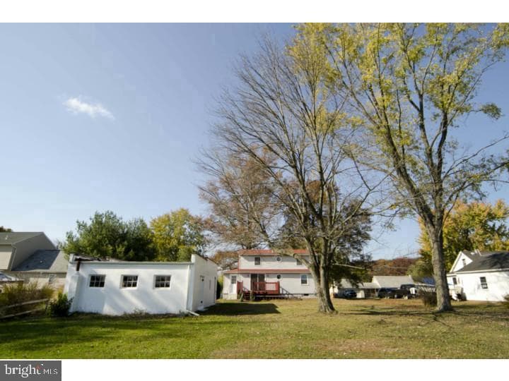 1506 Hilltop Road photo 17