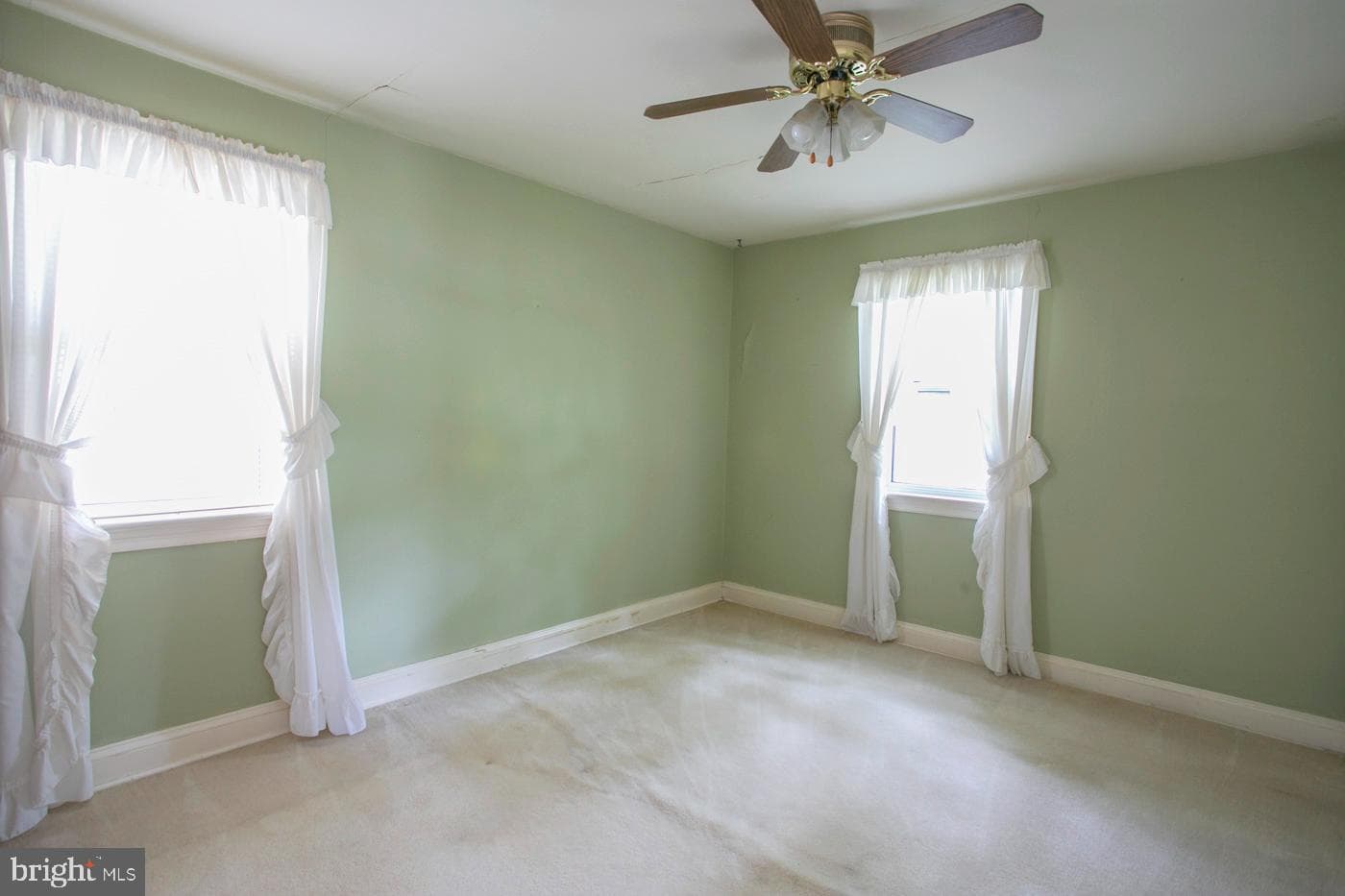 7 Hollywood Avenue photo 14