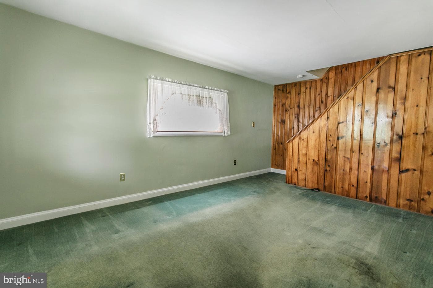 7 Hollywood Avenue photo 6