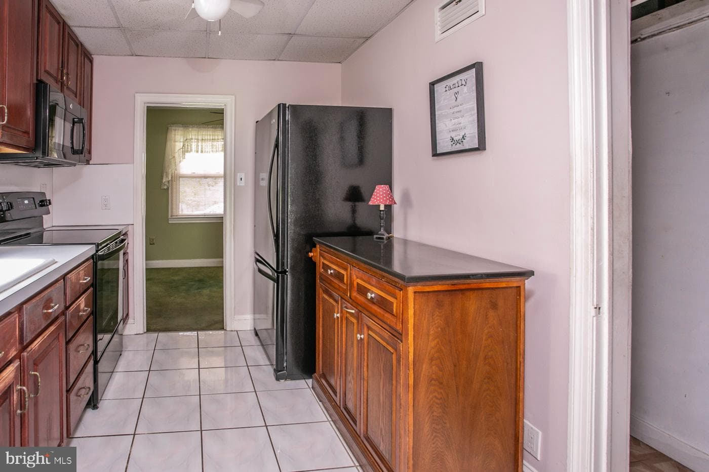 7 Hollywood Avenue photo 9