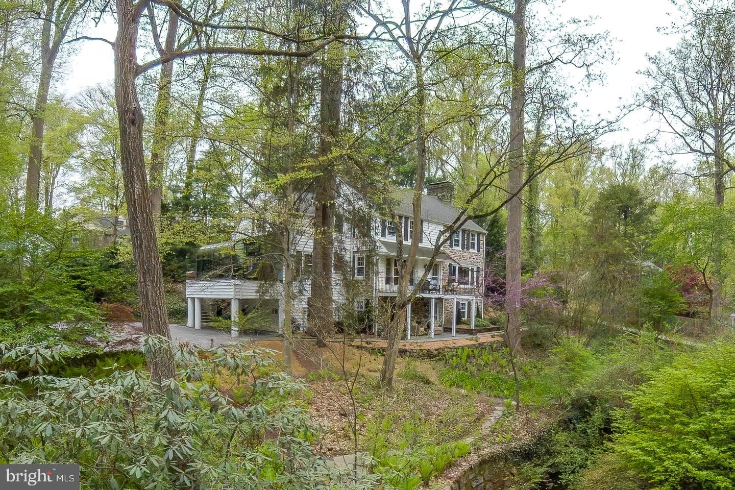 106 Anton Road photo 1