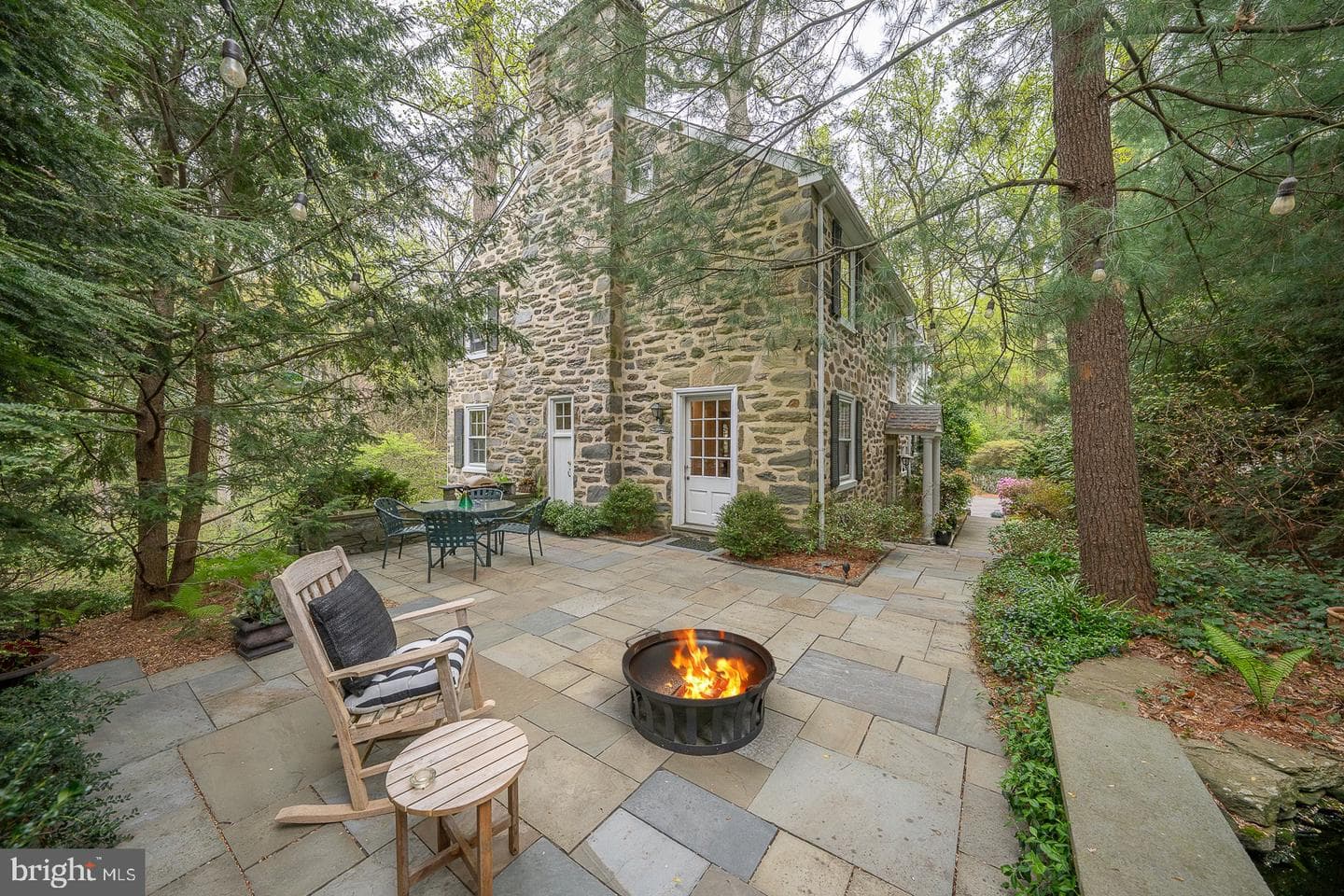 106 Anton Road photo 4