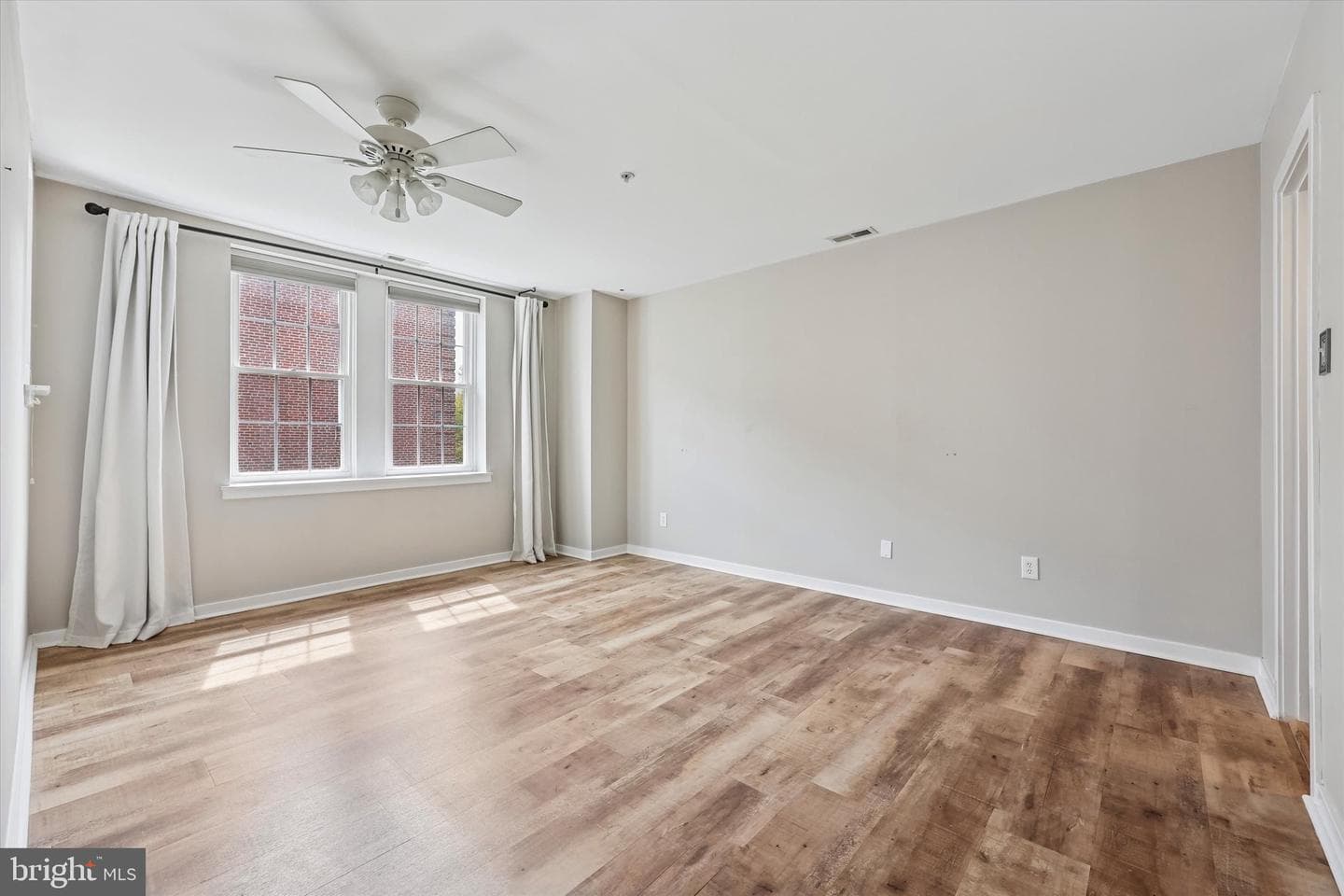 104 Woodside Road #b203 photo 13