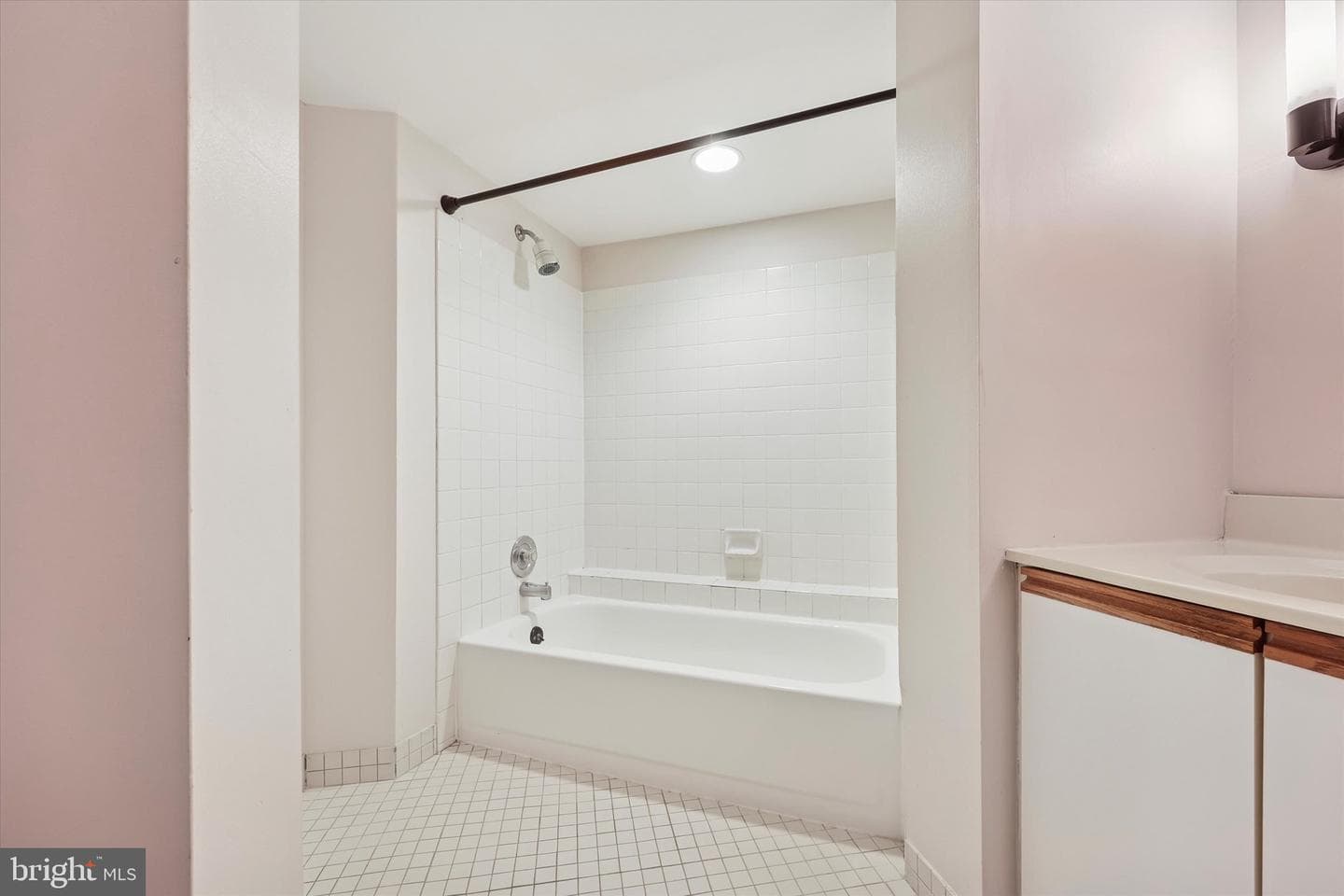 104 Woodside Road #b203 photo 17