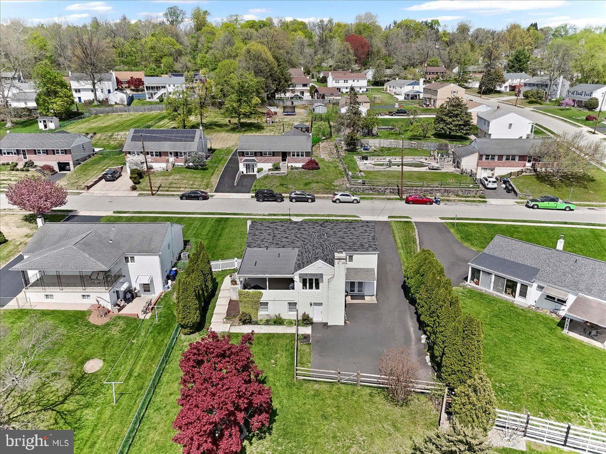 464 Volpe Road photo 33