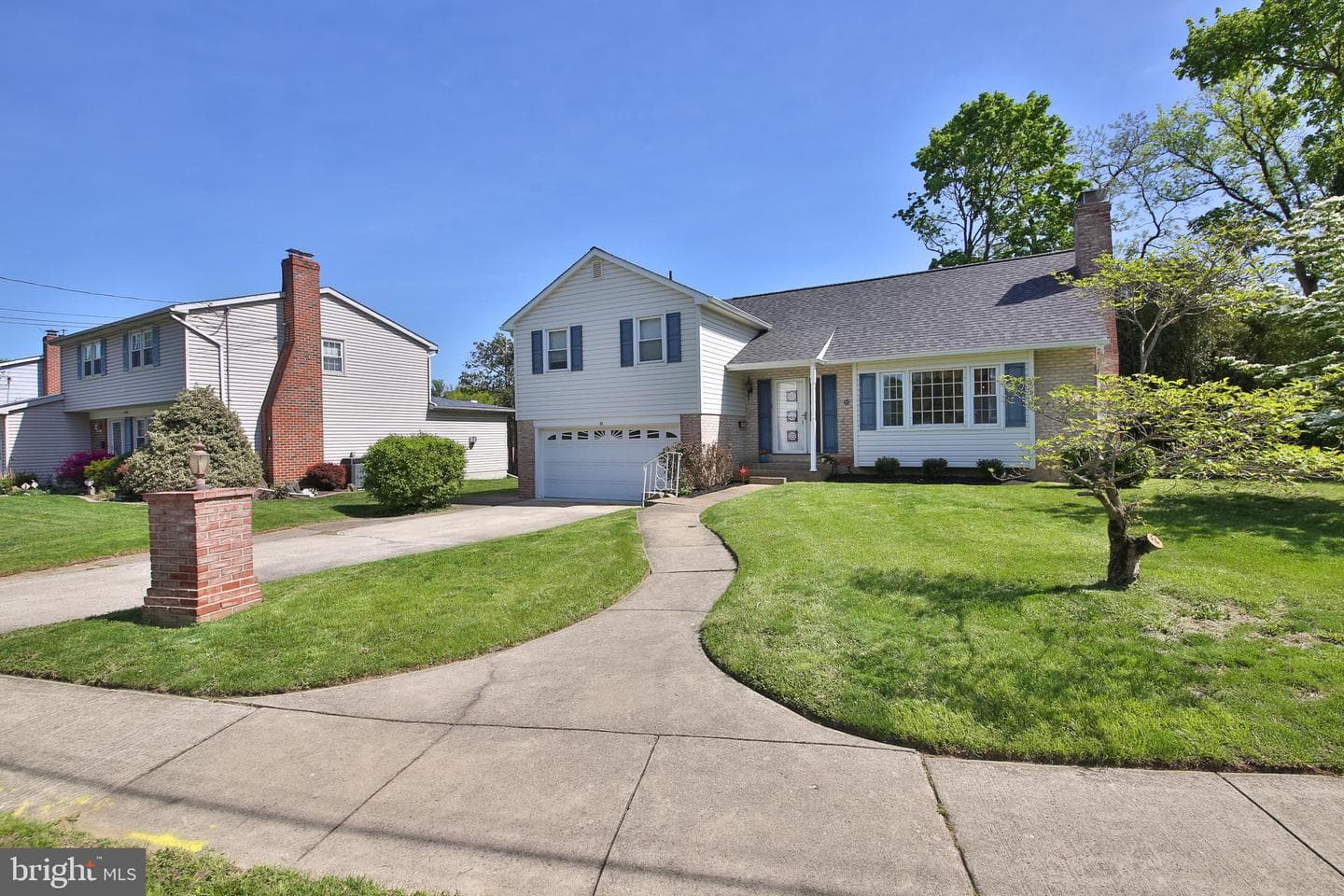 10 Glenn Circle photo 3
