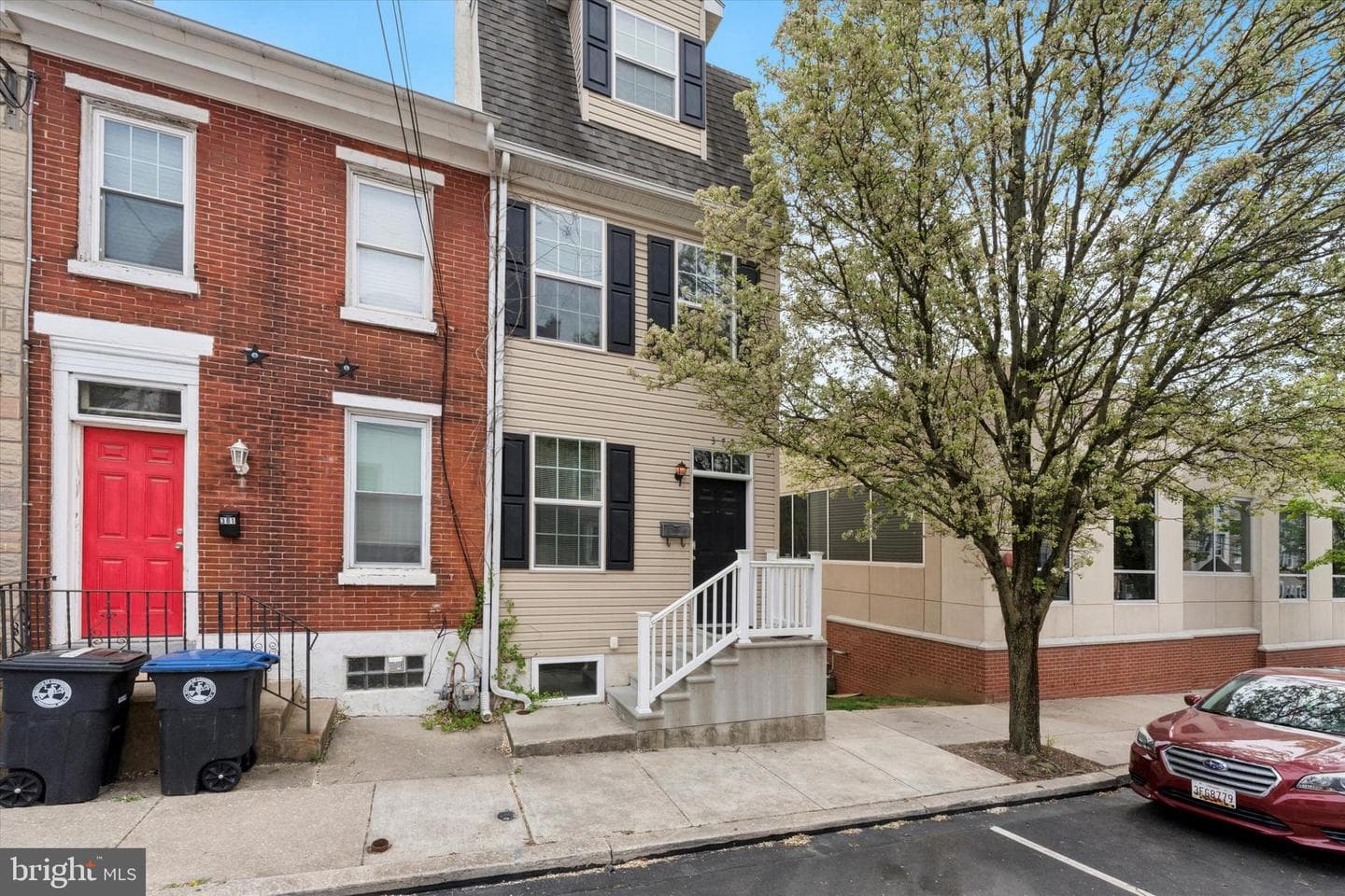 379 E Elm Street photo 33