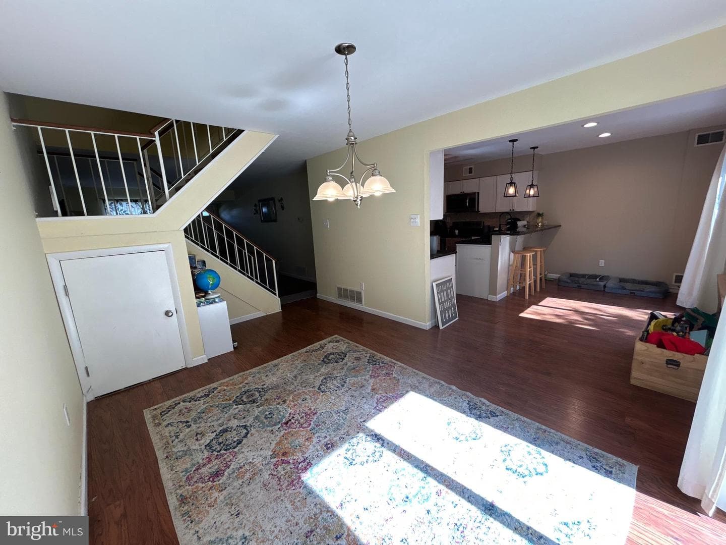 721 Springhouse Court photo 8