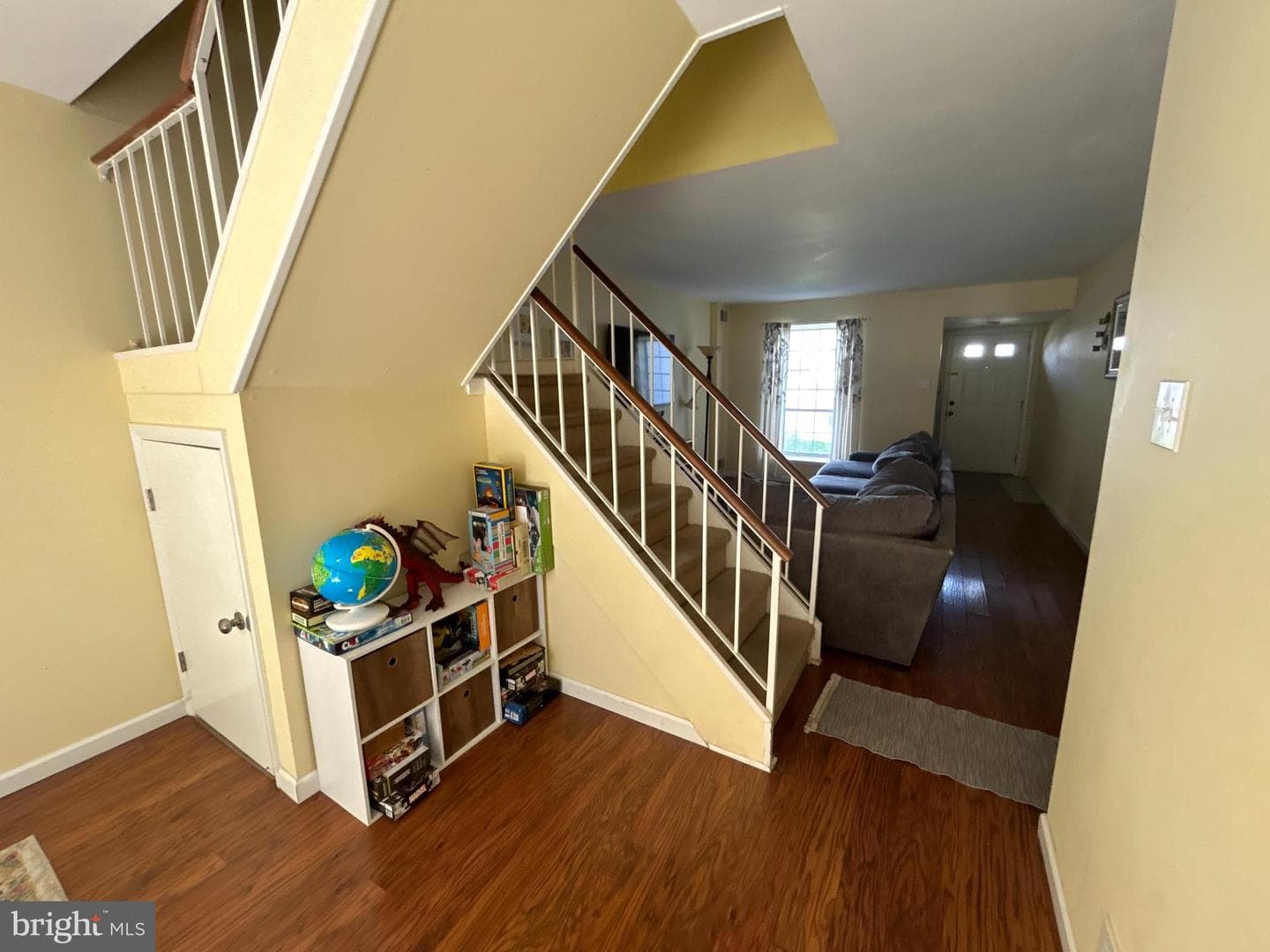 721 Springhouse Court photo 9