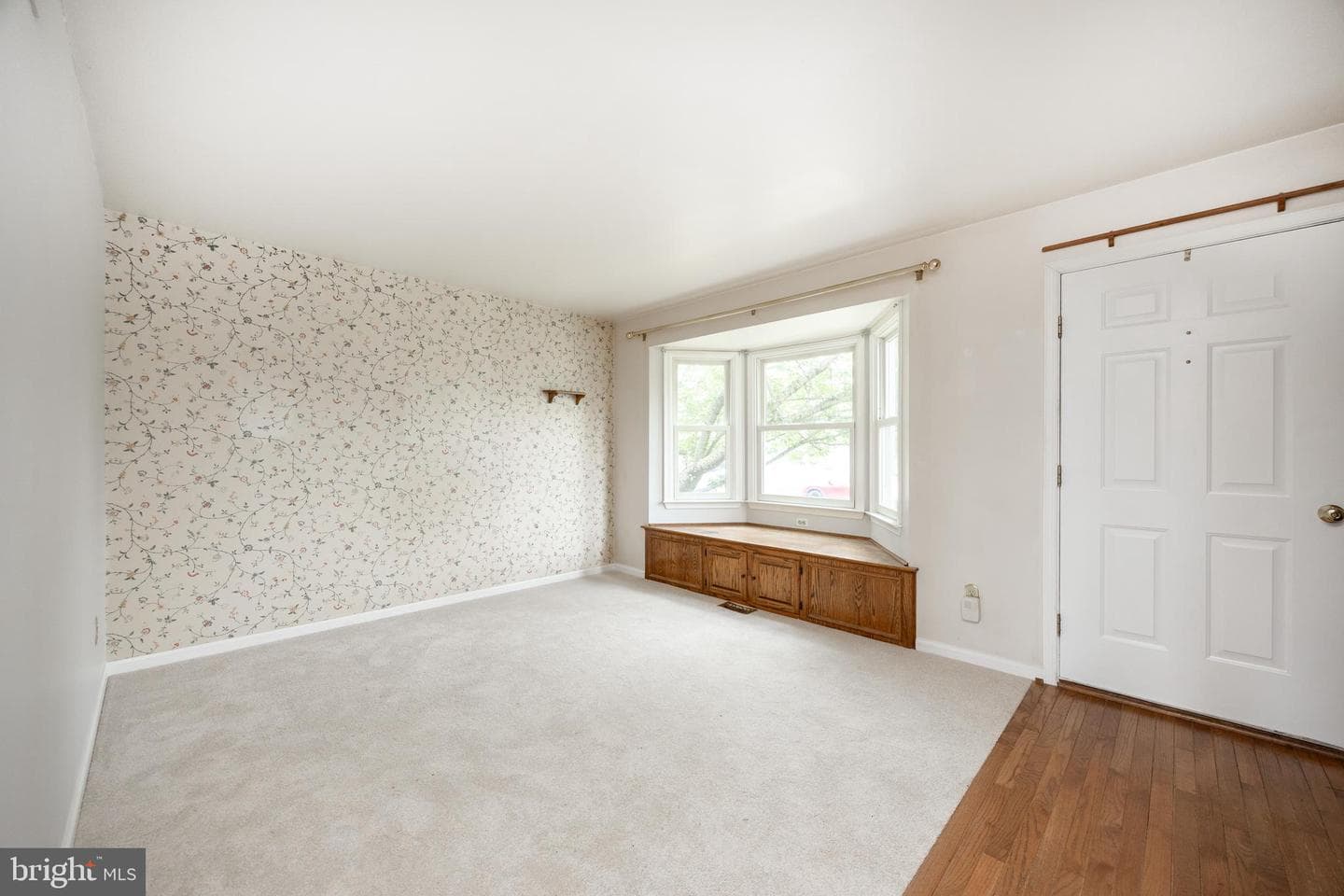 177 Winding Way photo 10