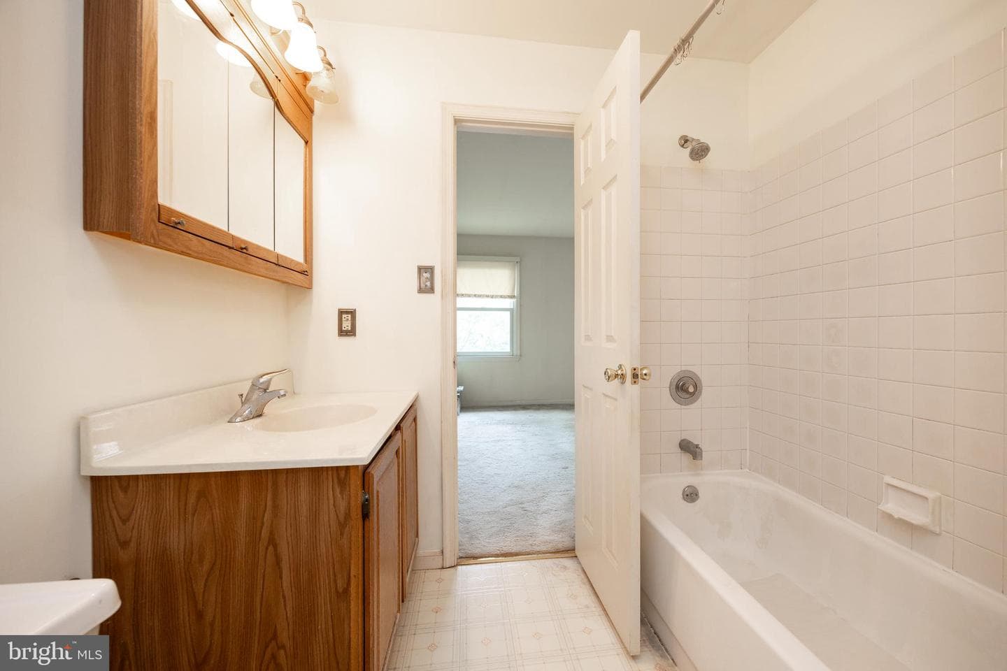 177 Winding Way photo 27
