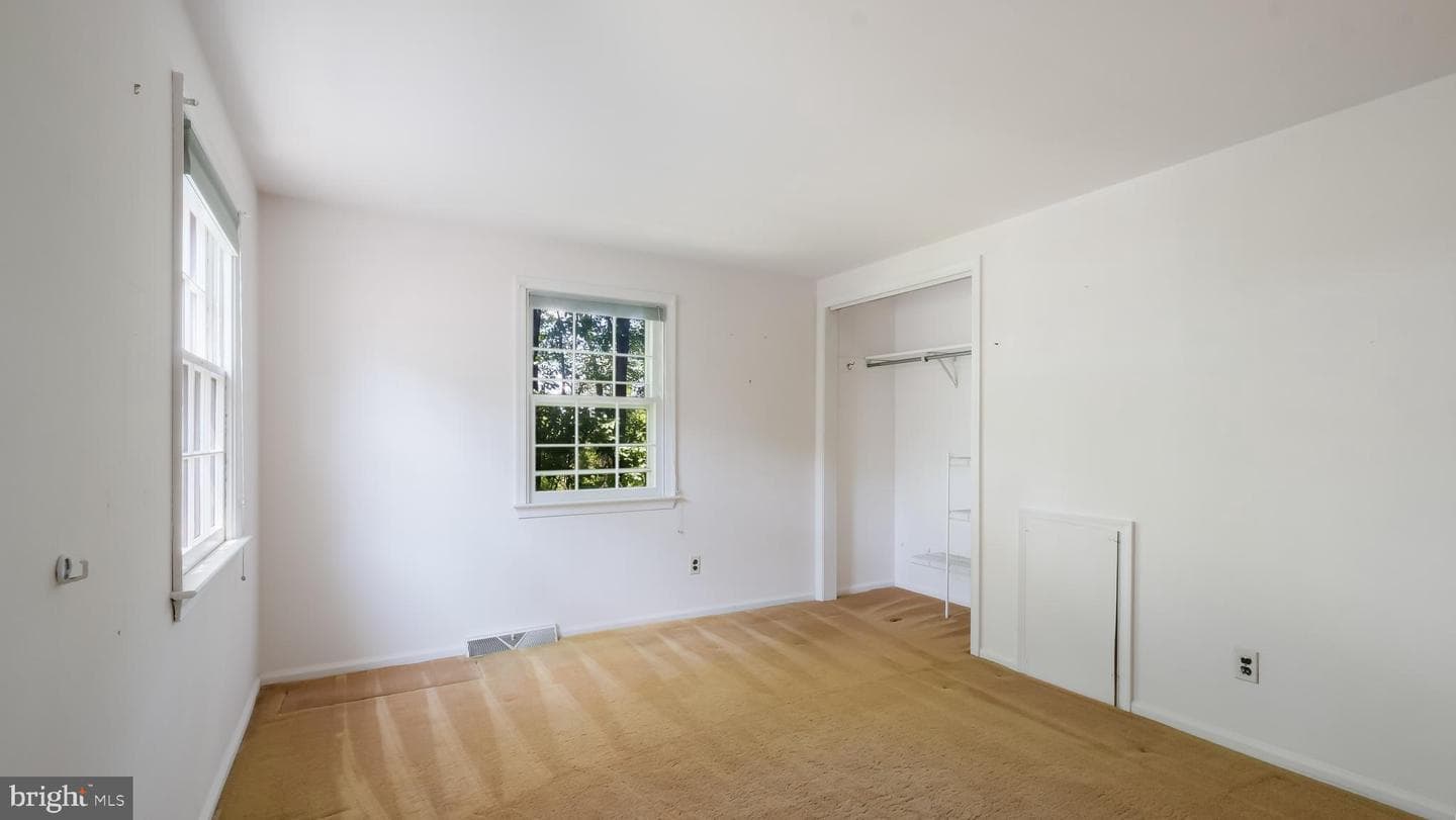 1418 Malcolm Drive photo 22