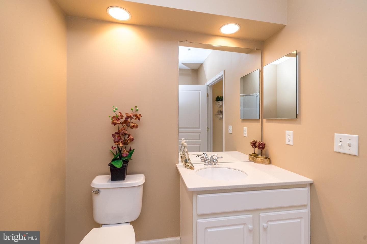 2308 Lilac Court photo 23