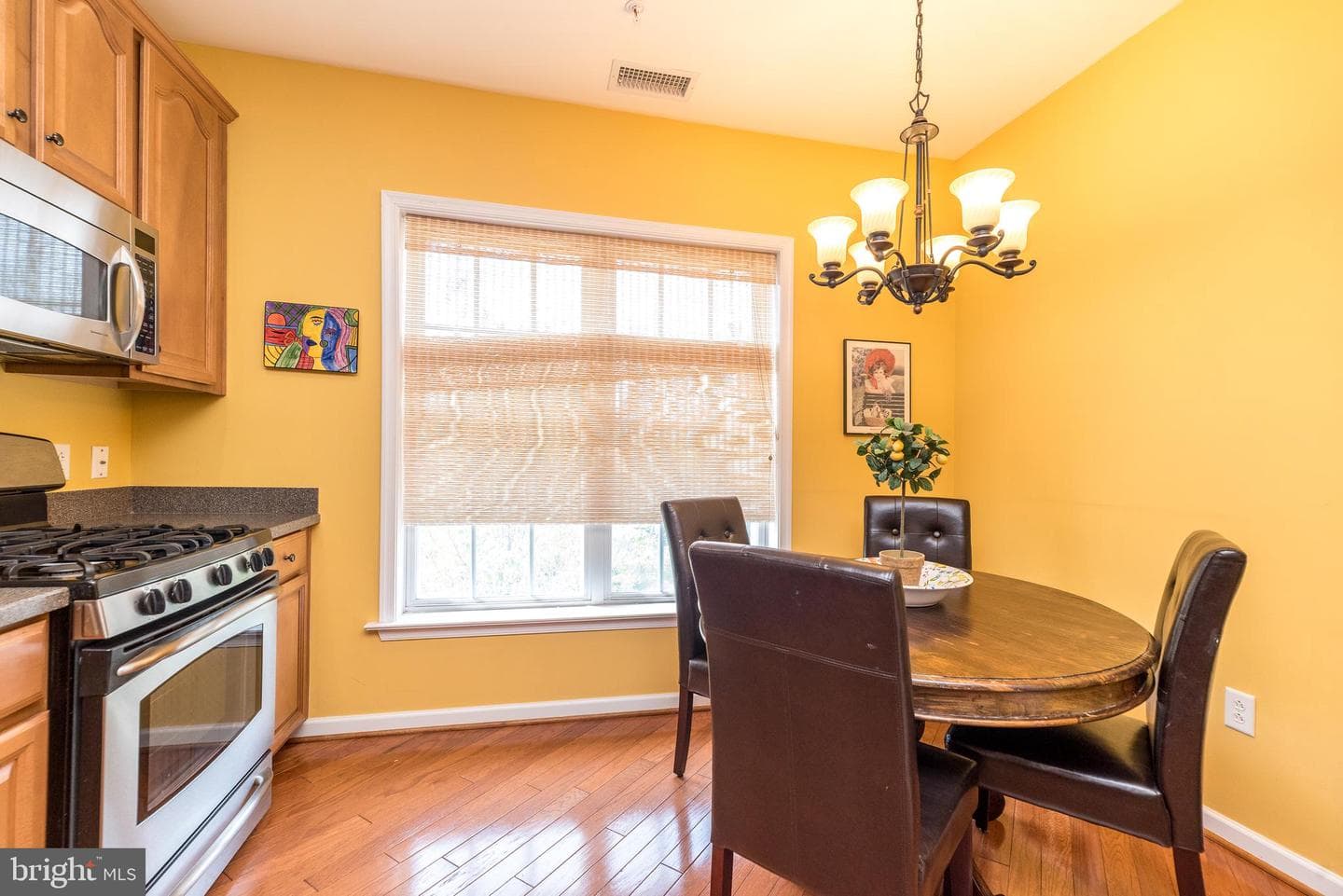 2308 Lilac Court photo 7
